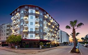 Kaila City Hotel  4*